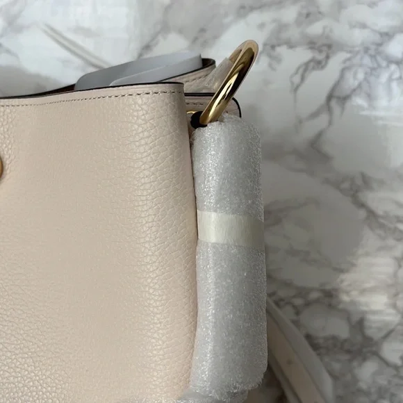 NWT ❇️Coach pebble leather Charlie bucket bag - Picture 5 of 12